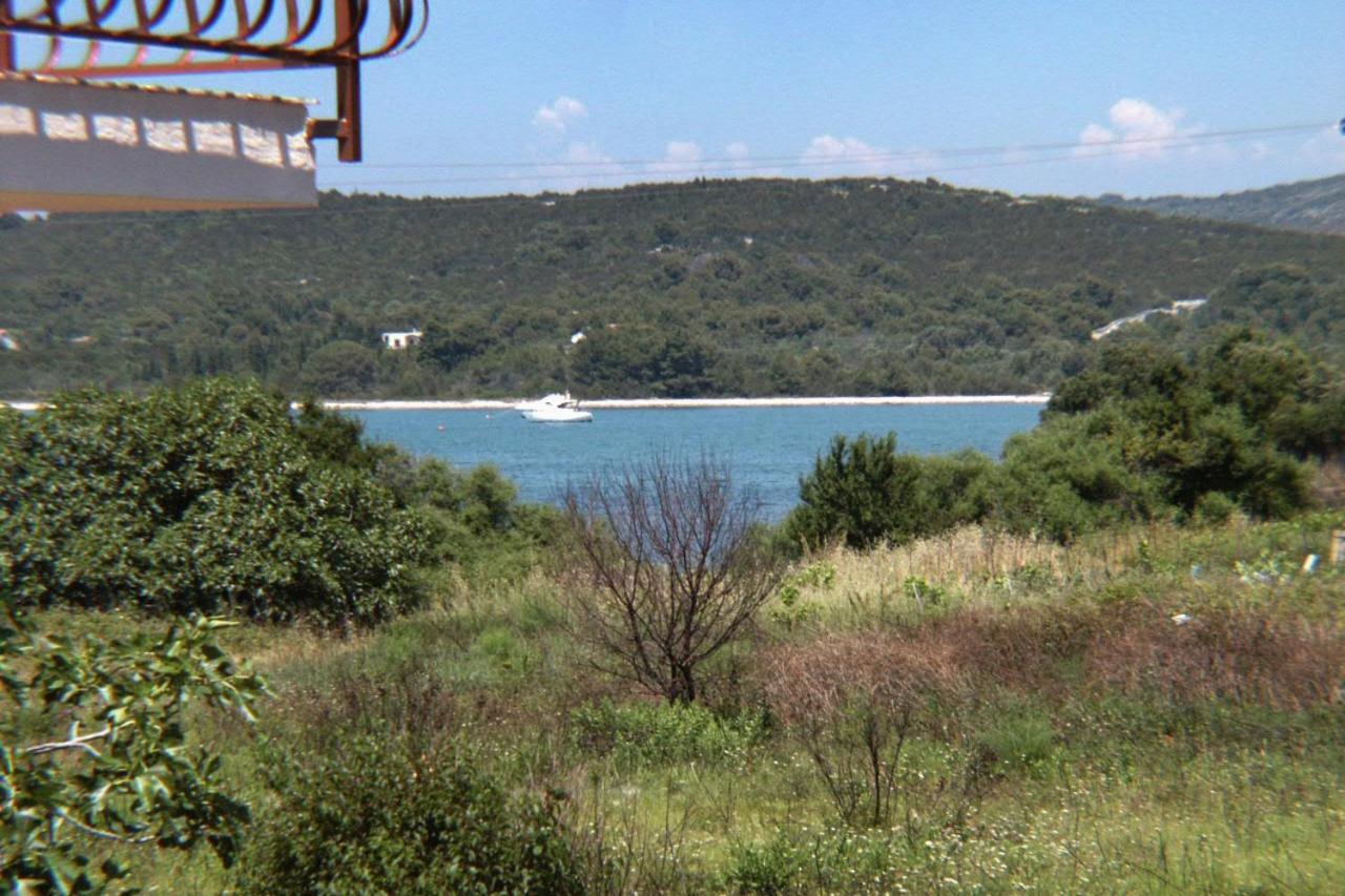 Apartments By The Sea Veli Rat, Dugi Otok - 436 Экстерьер фото