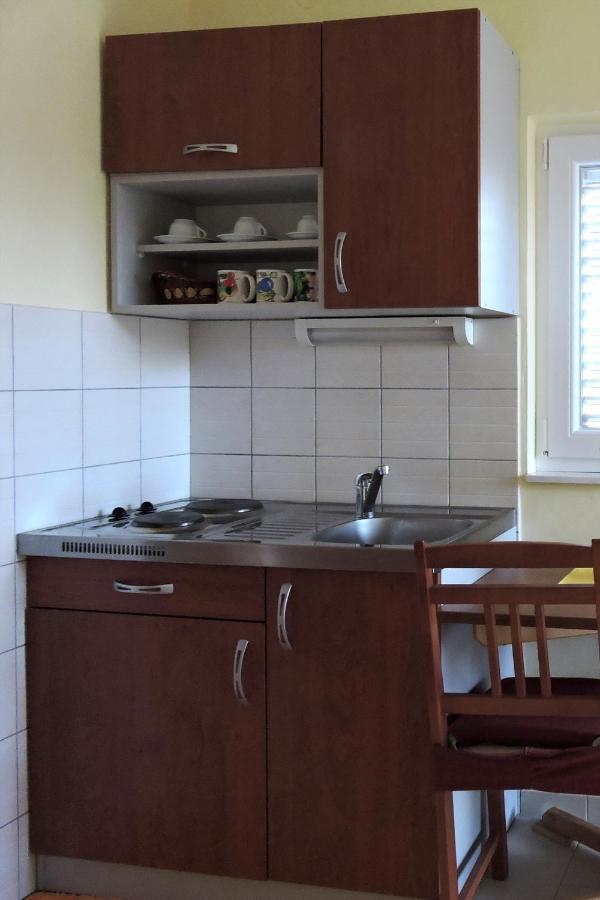 Apartments By The Sea Veli Rat, Dugi Otok - 436 Экстерьер фото